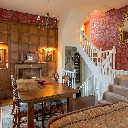 Crookback House Apartment *