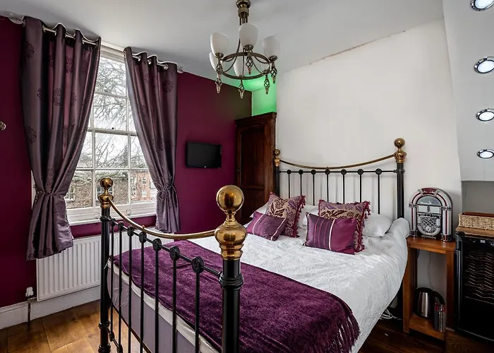 Crookback House ヨーク