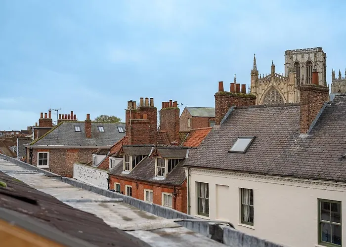 アパート Crookback House ヨーク